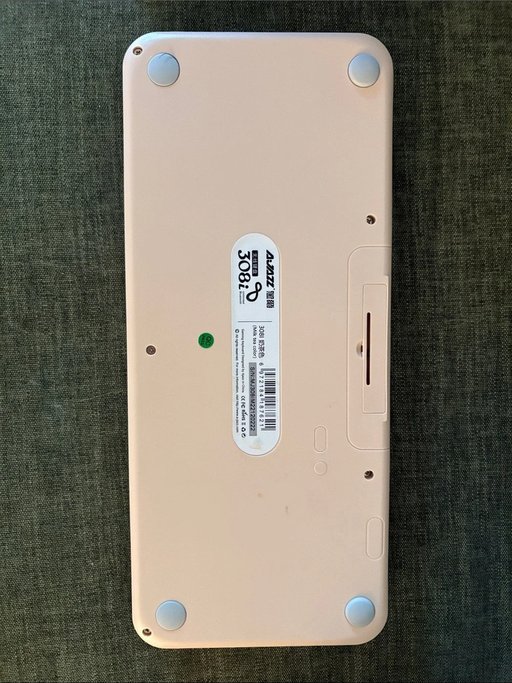 Mi Retro Round Keycap Wireless Keyboard in Pink and Cream